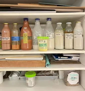 terra sigillata shelf
